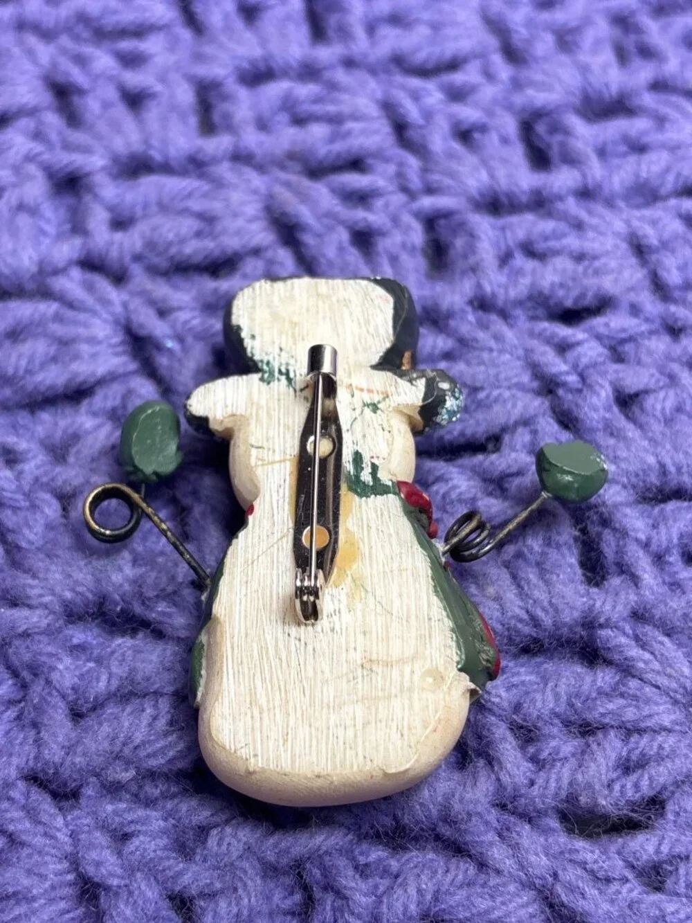 Vintage Resin Snowman Brooch Pin Rustic Glitter 2.5 inches